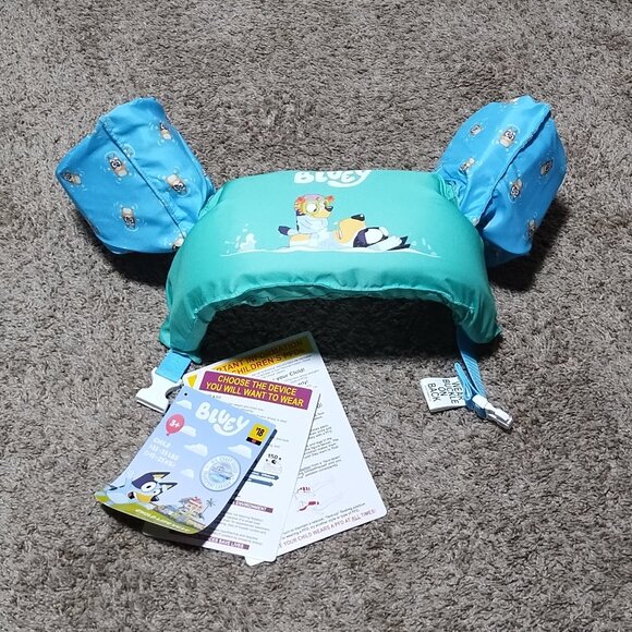 Bluey Child Life Vest Size 3+. NWT. Retail $18.00. - Picture 1 of 4